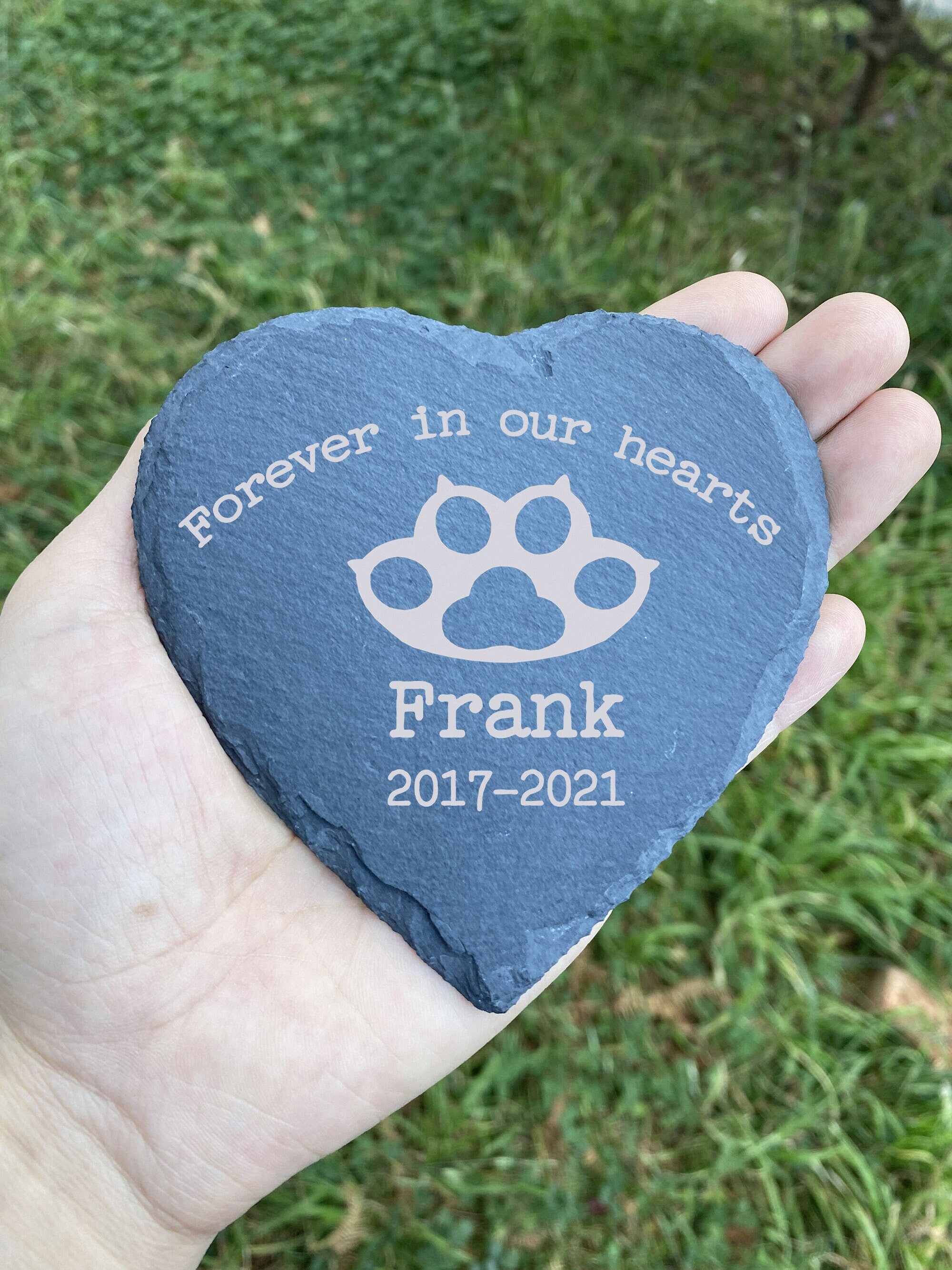 Custom Pet Memorial Stone, Personalized Engrave Dog Cat Memorial Plaque, Pet Loss Gift, Engraved Rock with Pets Personalized Message