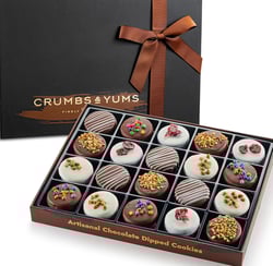 Cookies Gift Basket - 20 Gourmet Chocolate Covered Sandwich Cookies with Assorted Toppings - Assorted Food Gift Box for Christmas, Thanksgiving, Fathers Day, Mothers Day, Family, Sympathy, Men & Women.
