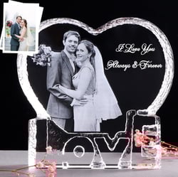 Qianwei Custom Picture Crystal Heart Shape Couple Photo Frame,Etched Engraved with Your Own Picture,with Led Light, Personalized Birthday Gifts for Women (Love Clear DZ1)